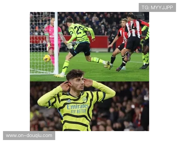 哲科替补登场与德罗西遥相致意,看台主帅挥手回应